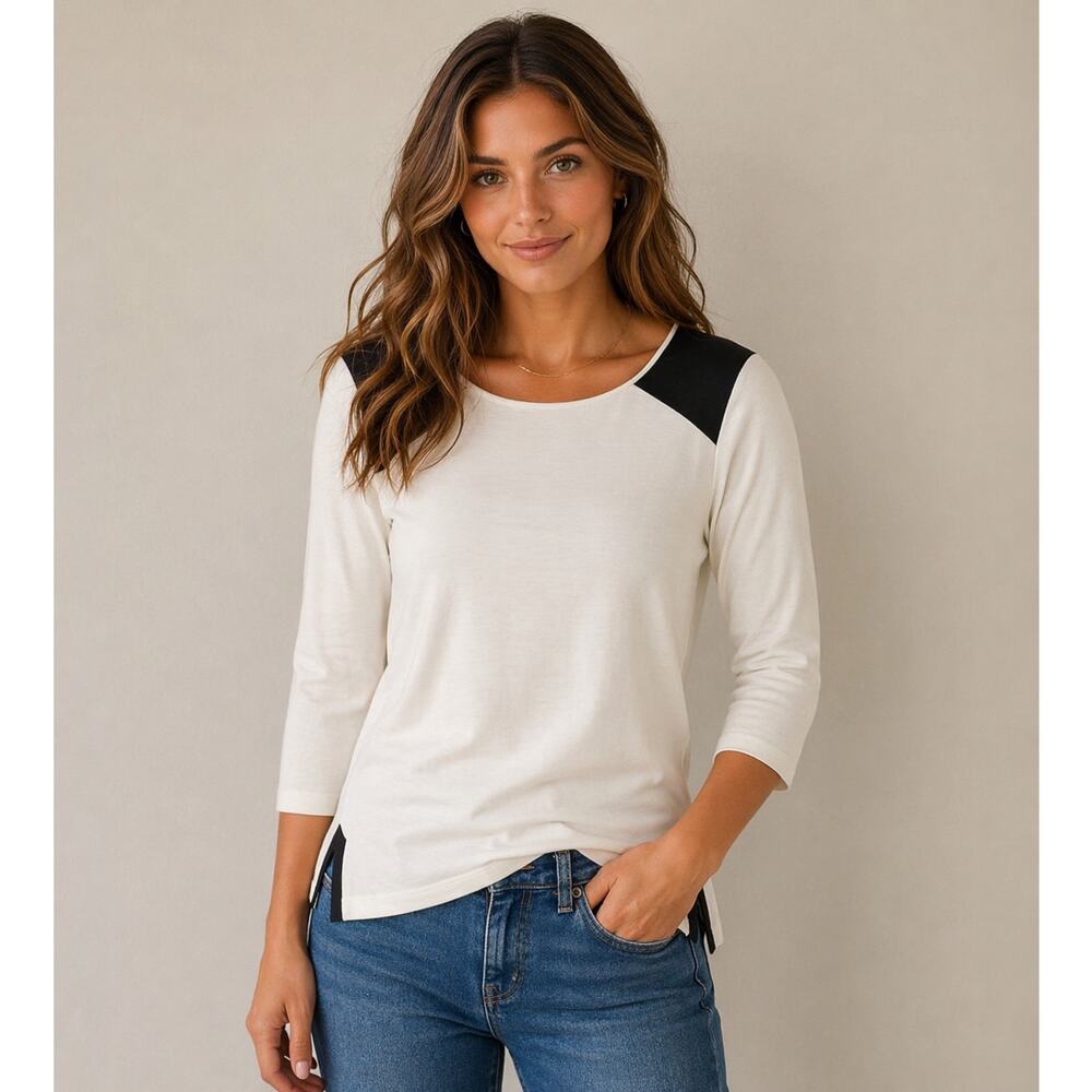 Chico's White and Black Color Block 3/4 Sleeve Shirt Womens size 0/small